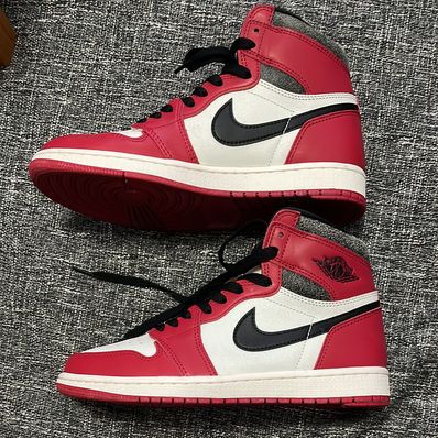 Nike Air Jordan 1 High OG "Lost & Found/Chicago"