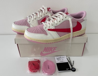 Travis Scott × Nike Air Jordan 1 Retro Low OG "Sail/Tropical Pink"