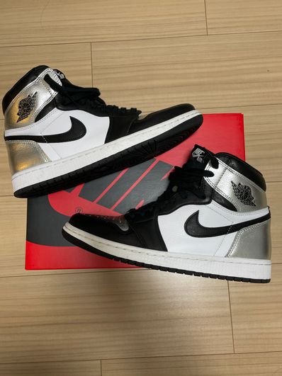 Nike Women's Air Jordan 1 Retro High OG "Silver Toe"