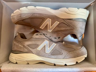 KITH × New Balance 990V4 "Moonrock"