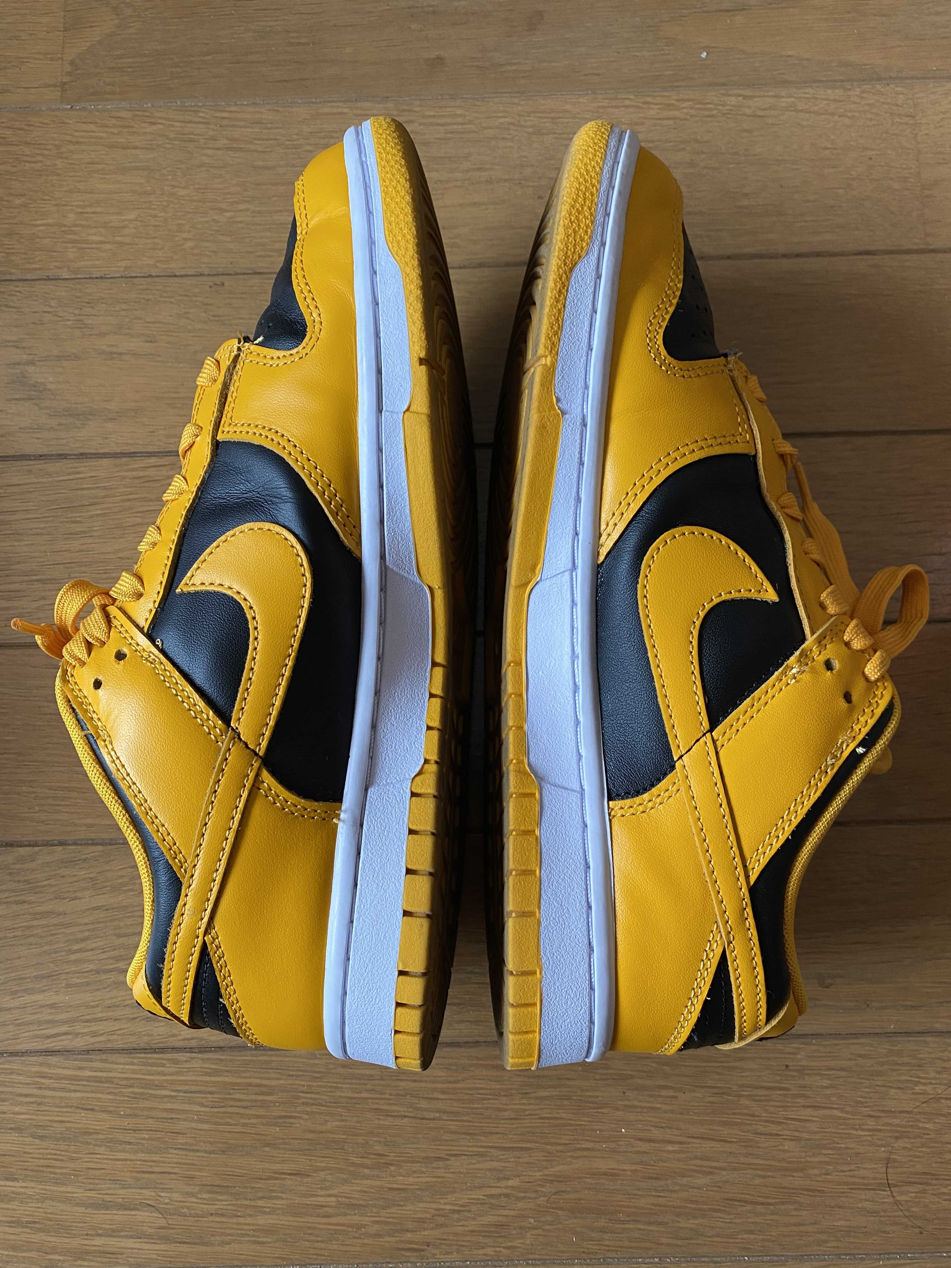 Nike Dunk Low "Championship Goldenrod"