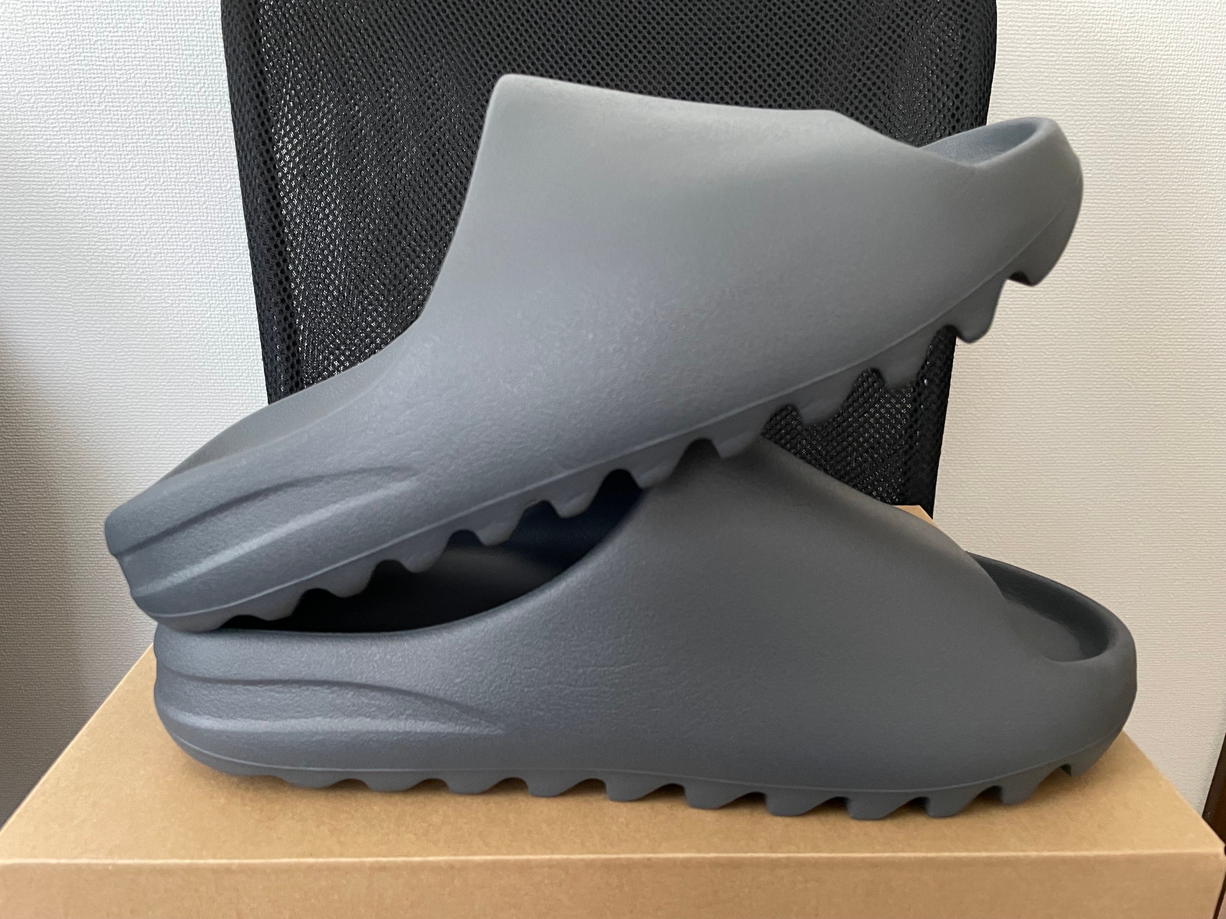 adidas YEEZY Slide "Slate Grey"