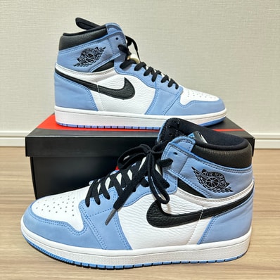 Nike Air Jordan 1 High OG "University Blue"