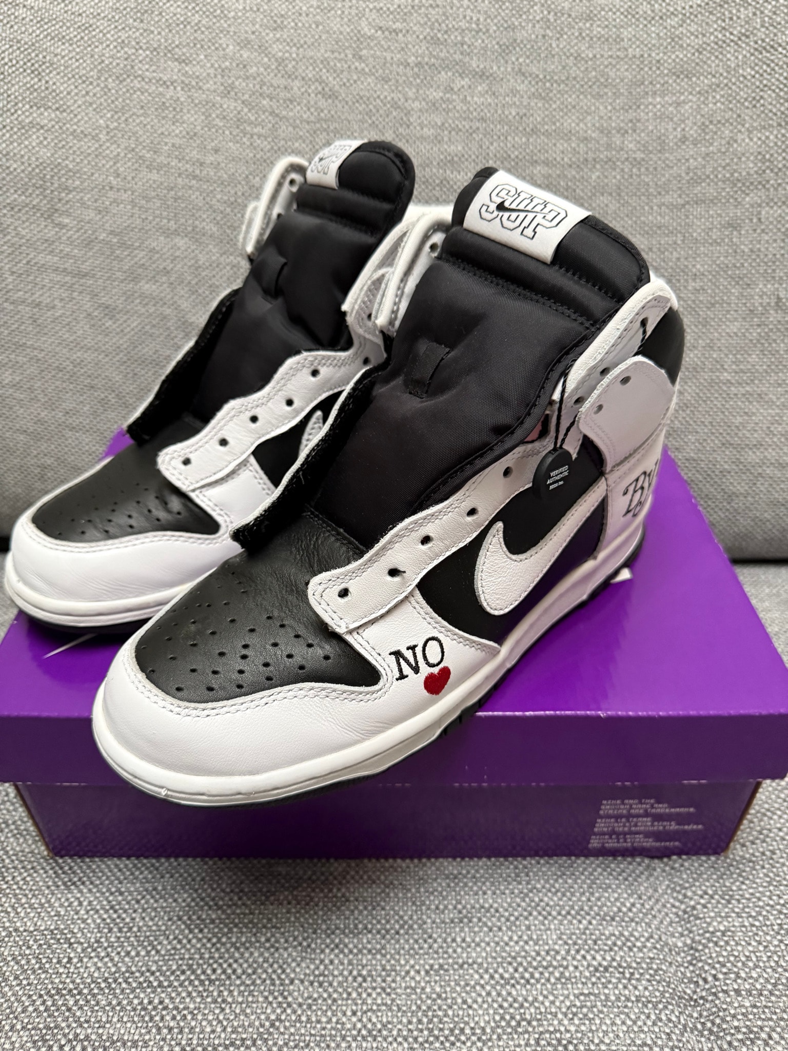 Supreme × Nike SB Dunk High By Any Means "White Black"