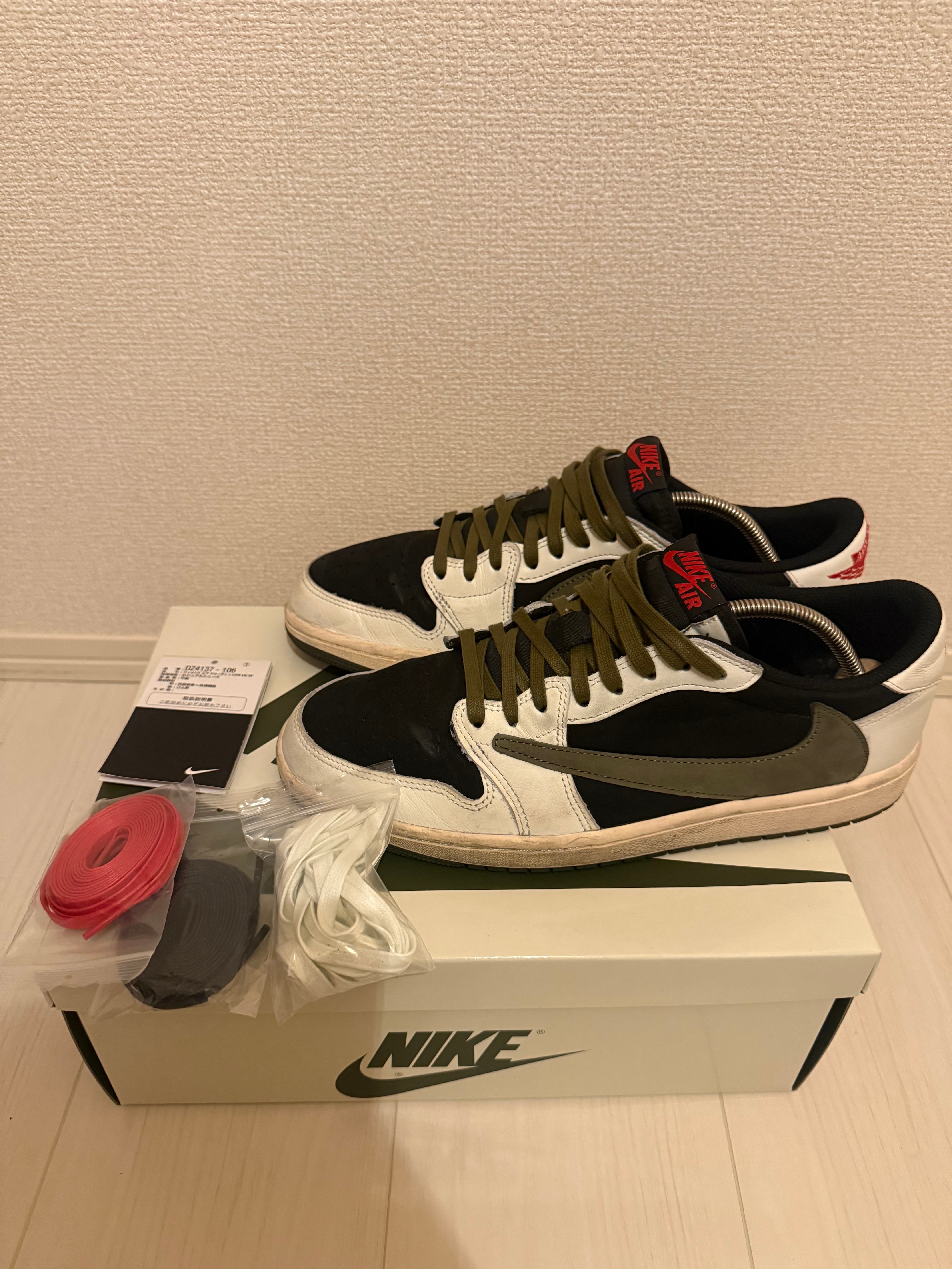 Travis Scott × Nike Women's Air Jordan 1 Low OG "Medium Olive"