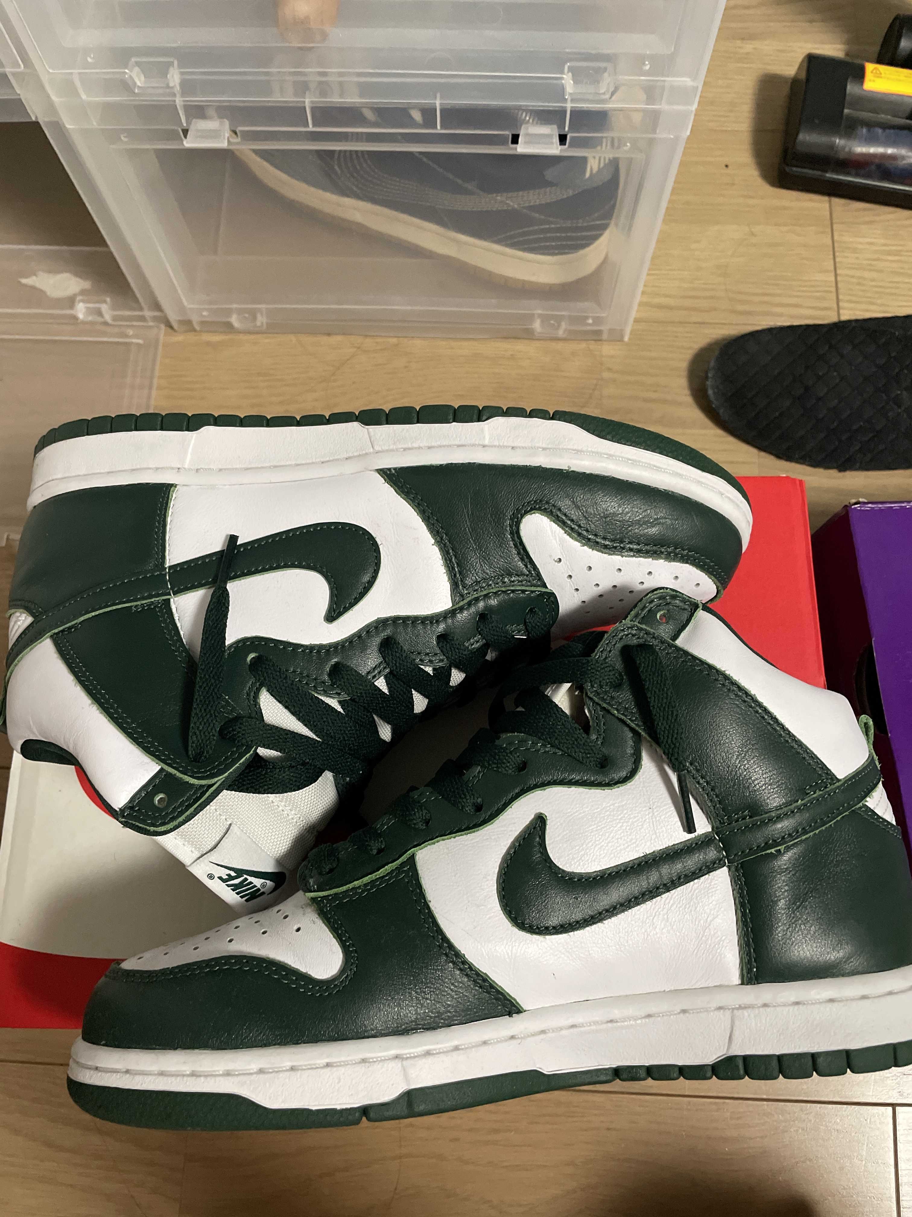 Nike Dunk High "Spartan Green"