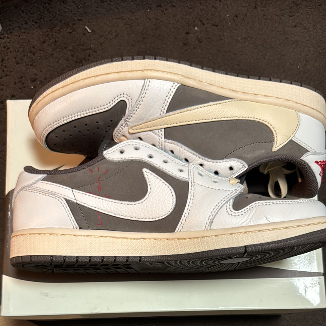 Travis Scott × Nike Air Jordan 1 Low OG SP "Reverse Mocha/Sail and Ridgerock"