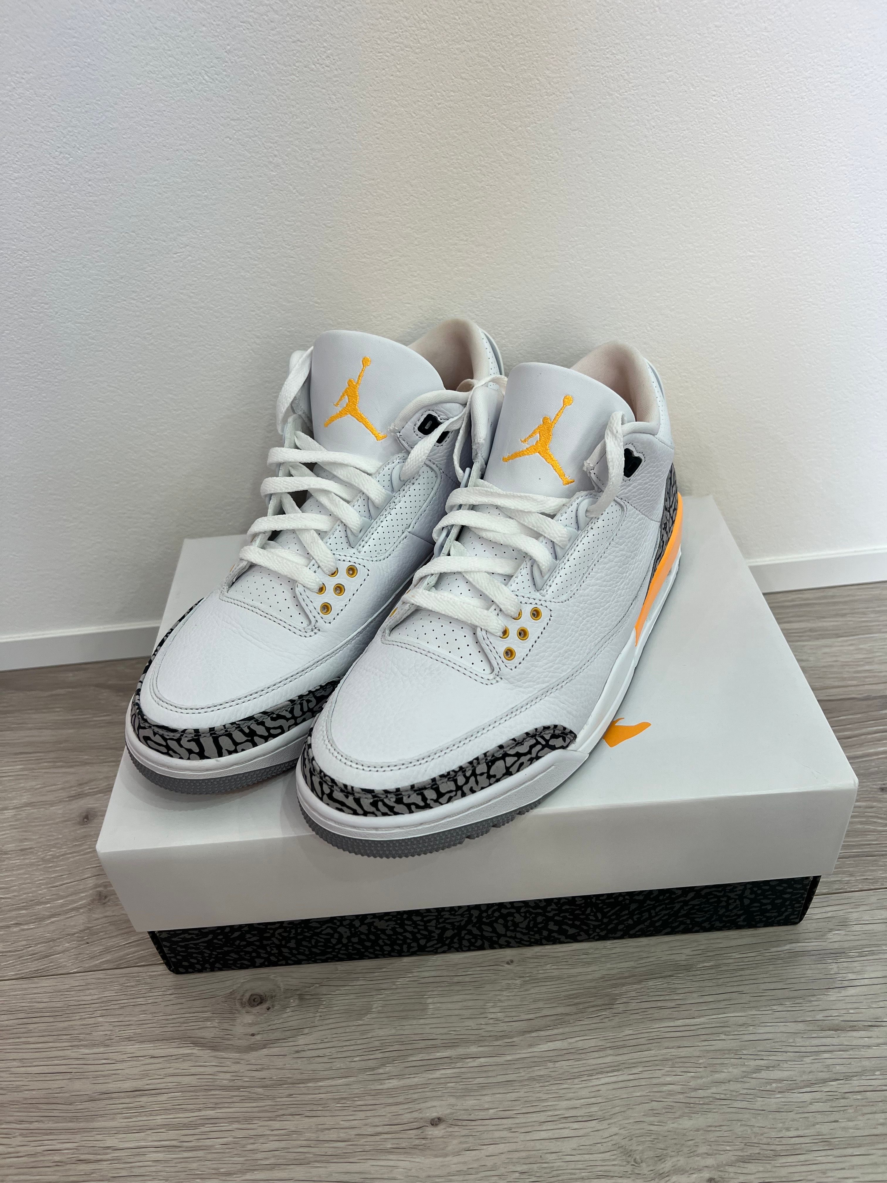 Nike Women's Air Jordan 3 Retro "Laser Orange"