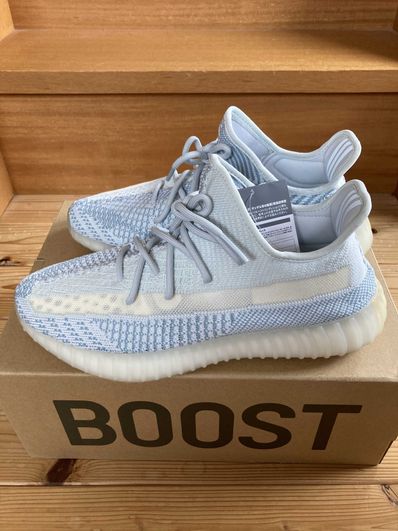 adidas YEEZY Boost 350 V2 "Cloud White"