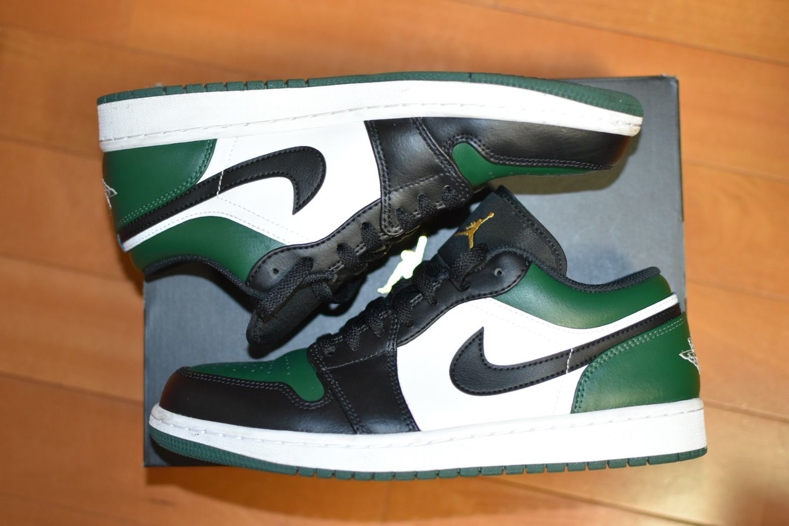 Nike Air Jordan 1 Low "Green Toe"