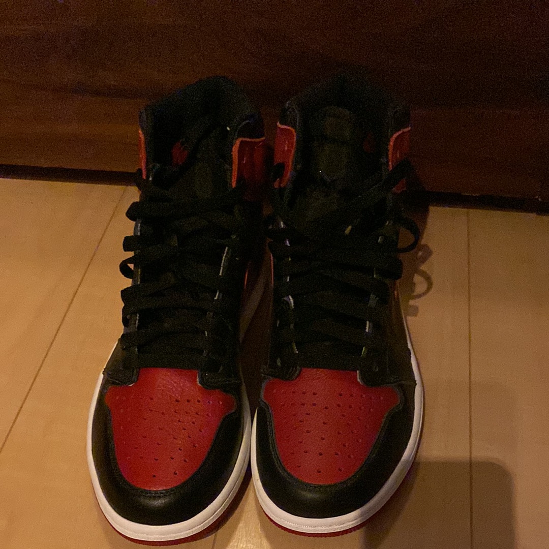 Nike Air Jordan 1 Retro High OG "Bred/Banned" (2016)