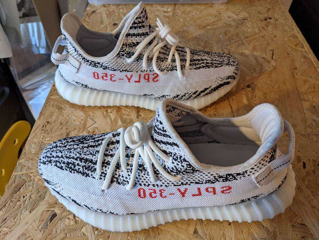 adidas YEEZY Boost 350 V2 "Zebra"