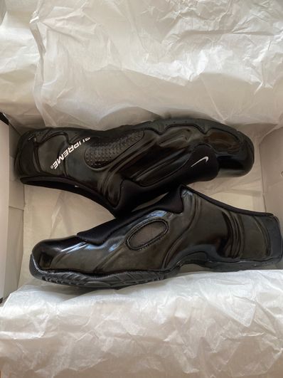 Supreme × Nike Clogposite SP "Black"