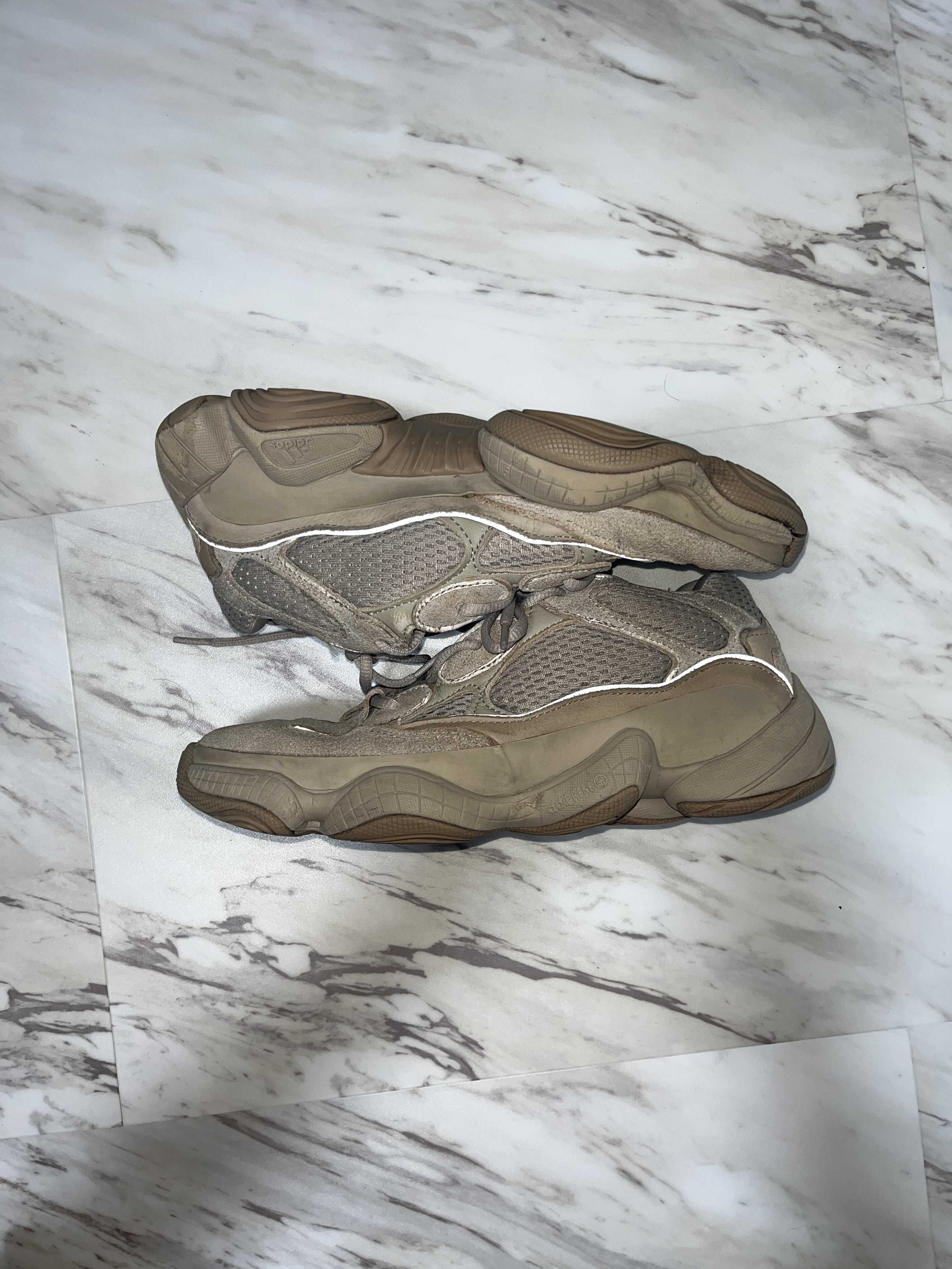 adidas YEEZY 500 "Taupe Light"