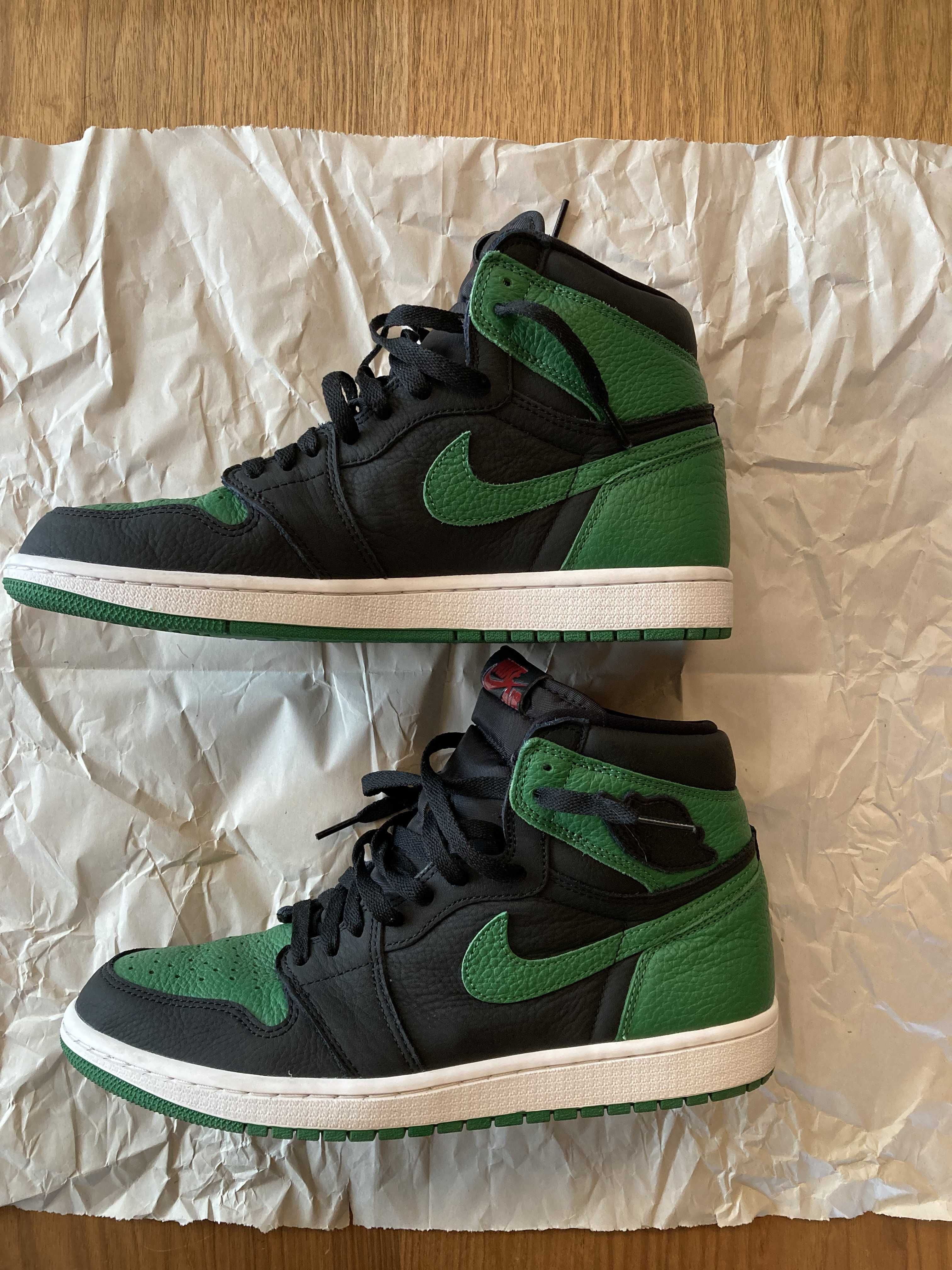 Nike Air Jordan 1 Retro High OG "Black/Pine Green" (2020)