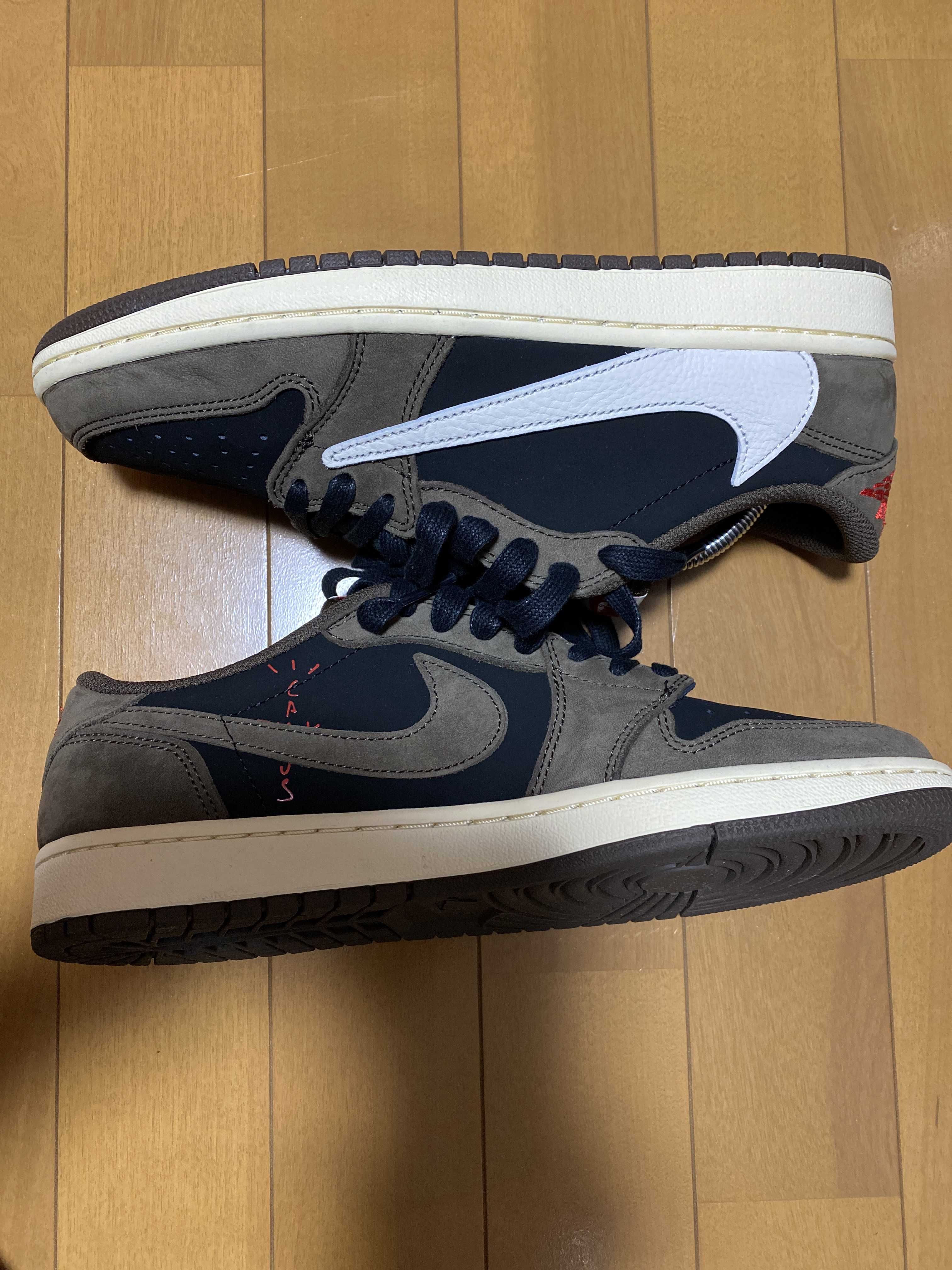 Travis Scott × Nike Air Jordan 1 Low OG SP-T  "Black/Dark Mocha"