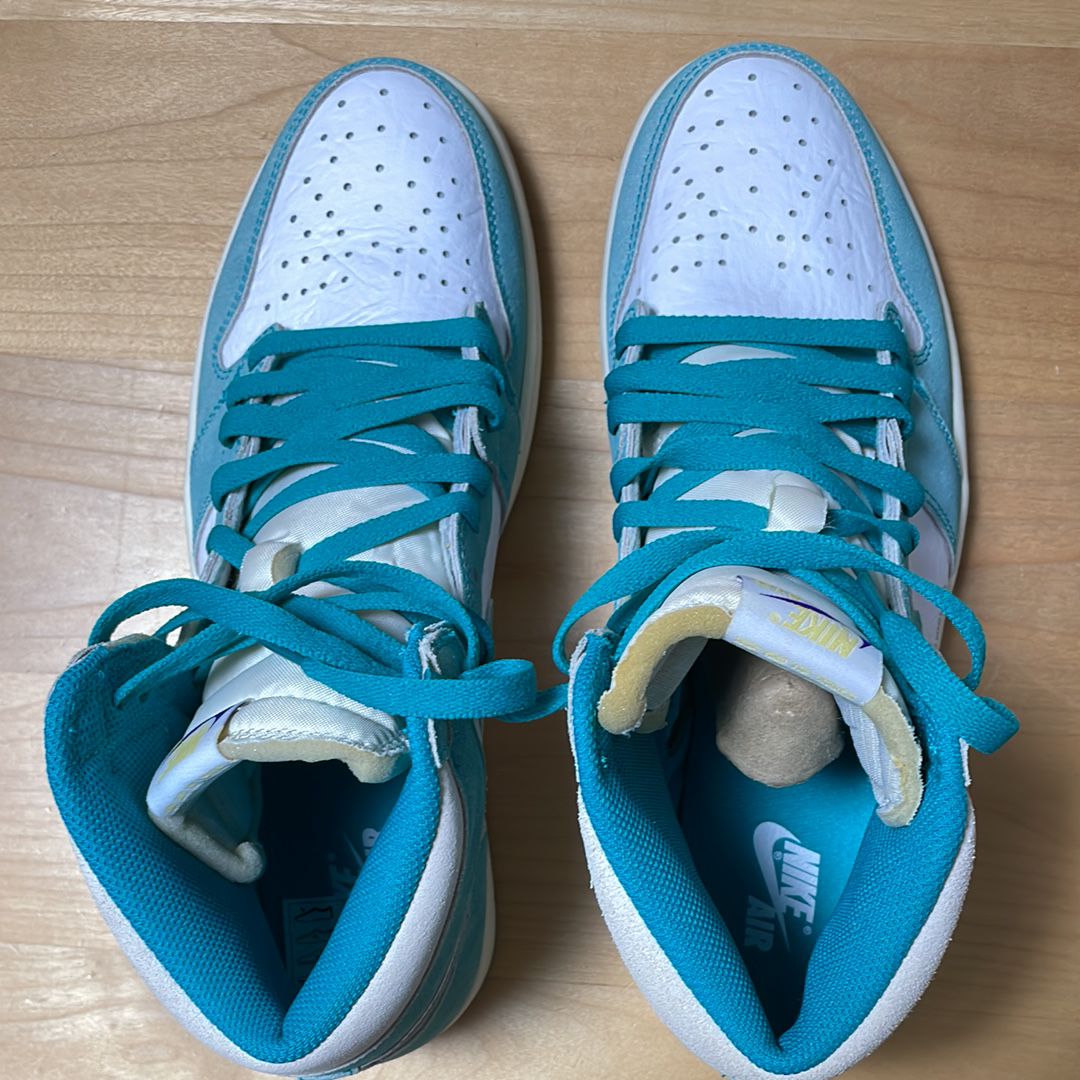 Nike Air Jordan 1 Retro High OG "Turbo Green"