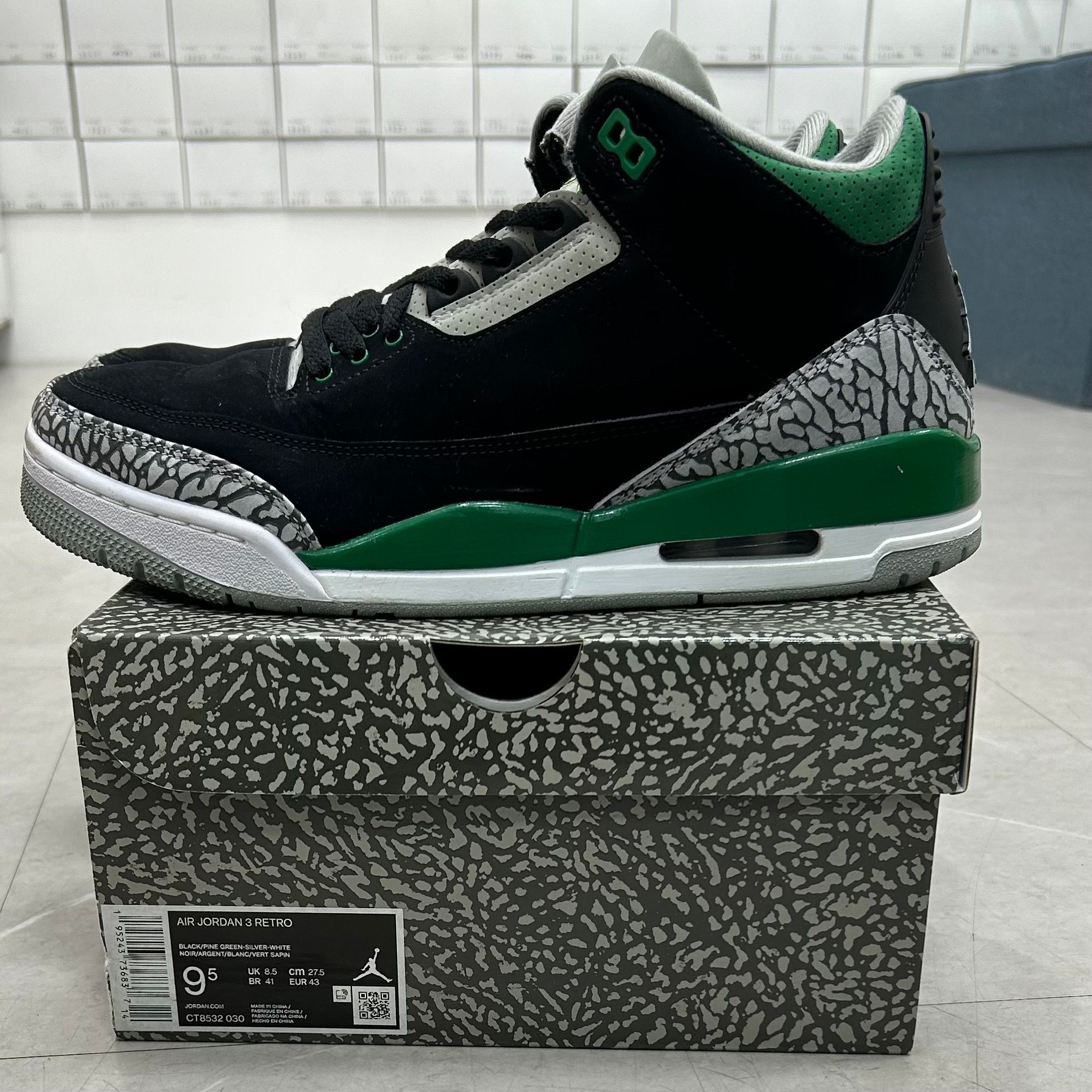 Nike Air Jordan 3 "Pine Green"
