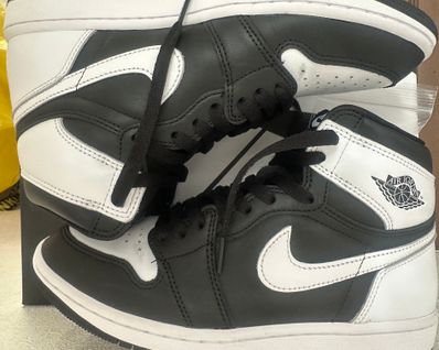 Nike Air Jordan 1 Retro High OG "Black/White"
