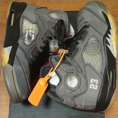 Off-White × Nike Air Jordan 5 "Black/Muslin/Fire Red"