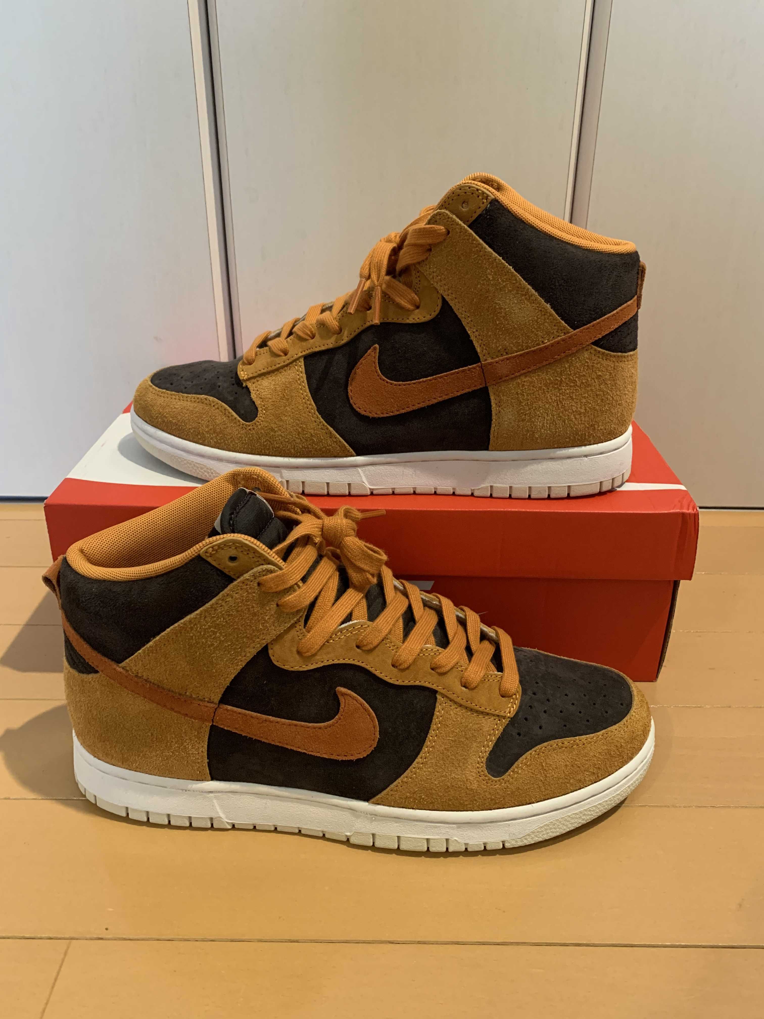 NIKE DUNK HIGH PRM "DARK CURRY"