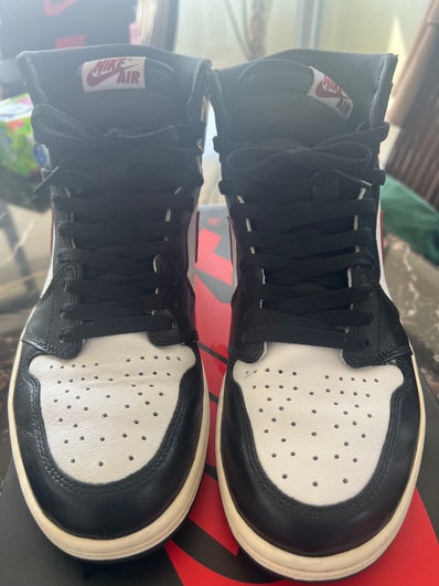 Nike Air Jordan 1 Retro High "Black/White/Sail/Gym Red"