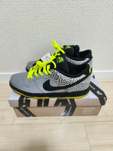DJ Clark Kent × Nike SB Dunk Low "112"