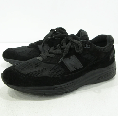 New Balance 991V2 "Triple Black"