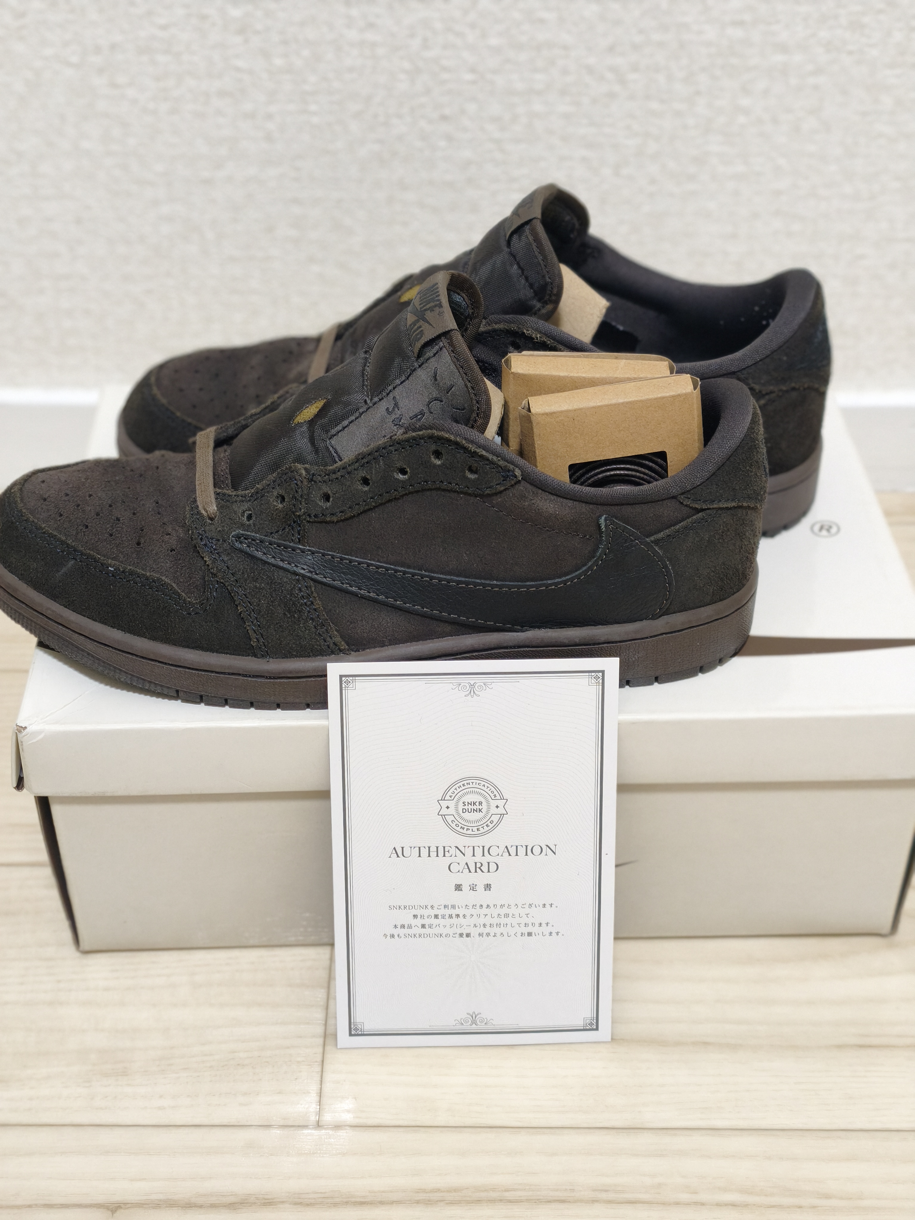 Travis Scott × Nike Air Jordan 1 Low OG SP "Velvet Brown and Dark Mocha"