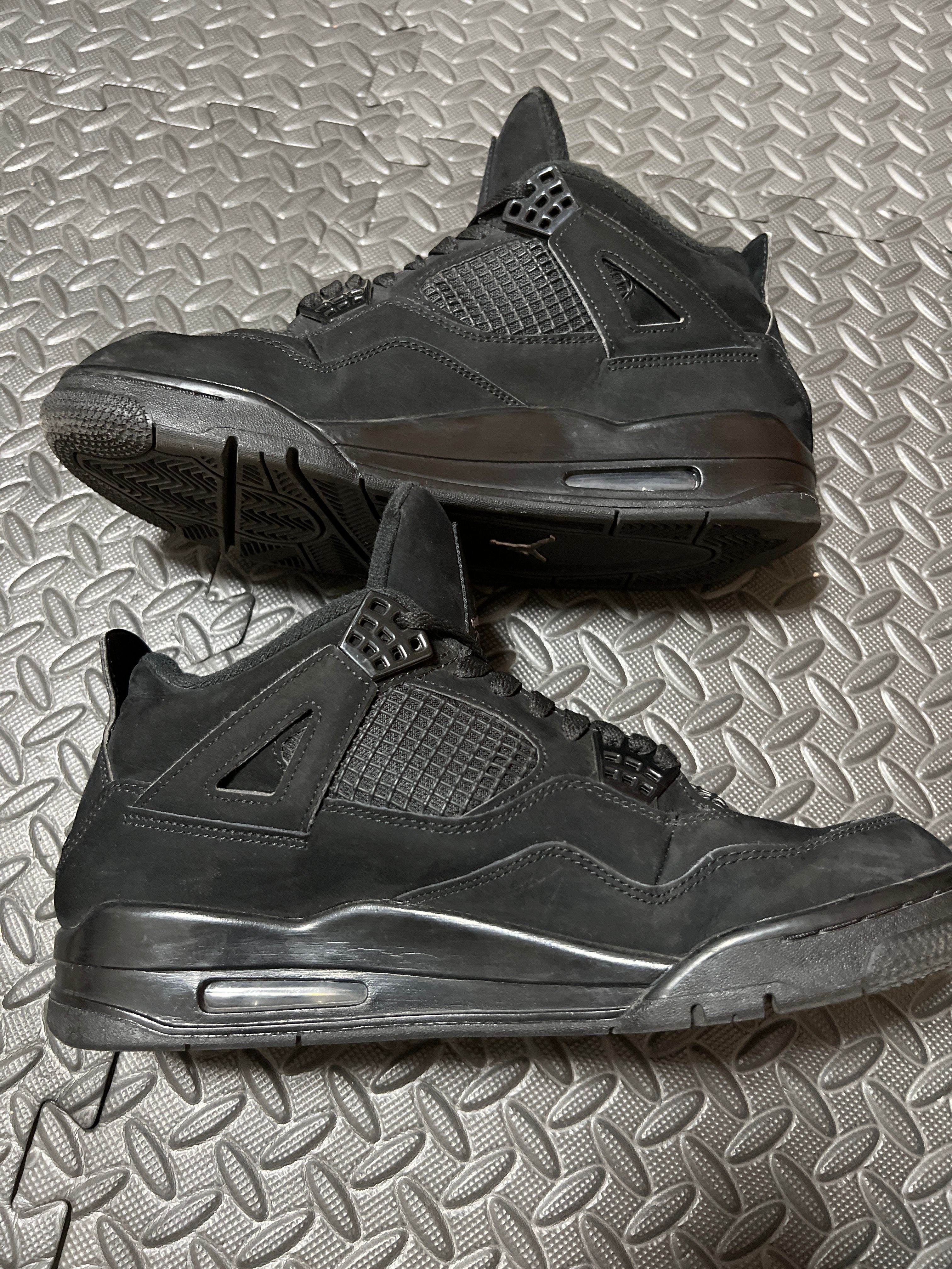 Nike Air Jordan 4 "Black Cat"