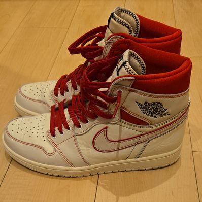 Nike Air Jordan 1 Retro High OG "Sail/University Red"