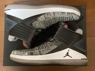 Nike Air Jordan 32 "Black Cement"
