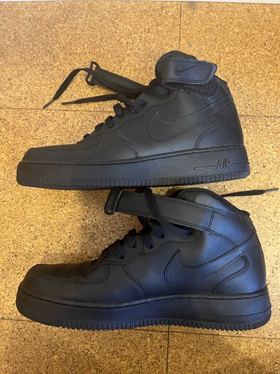 Nike Air Force 1 High "Triple Black" (2017/2020)