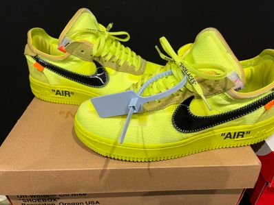 Off-White × Nike Air Force 1 Low "Volt"