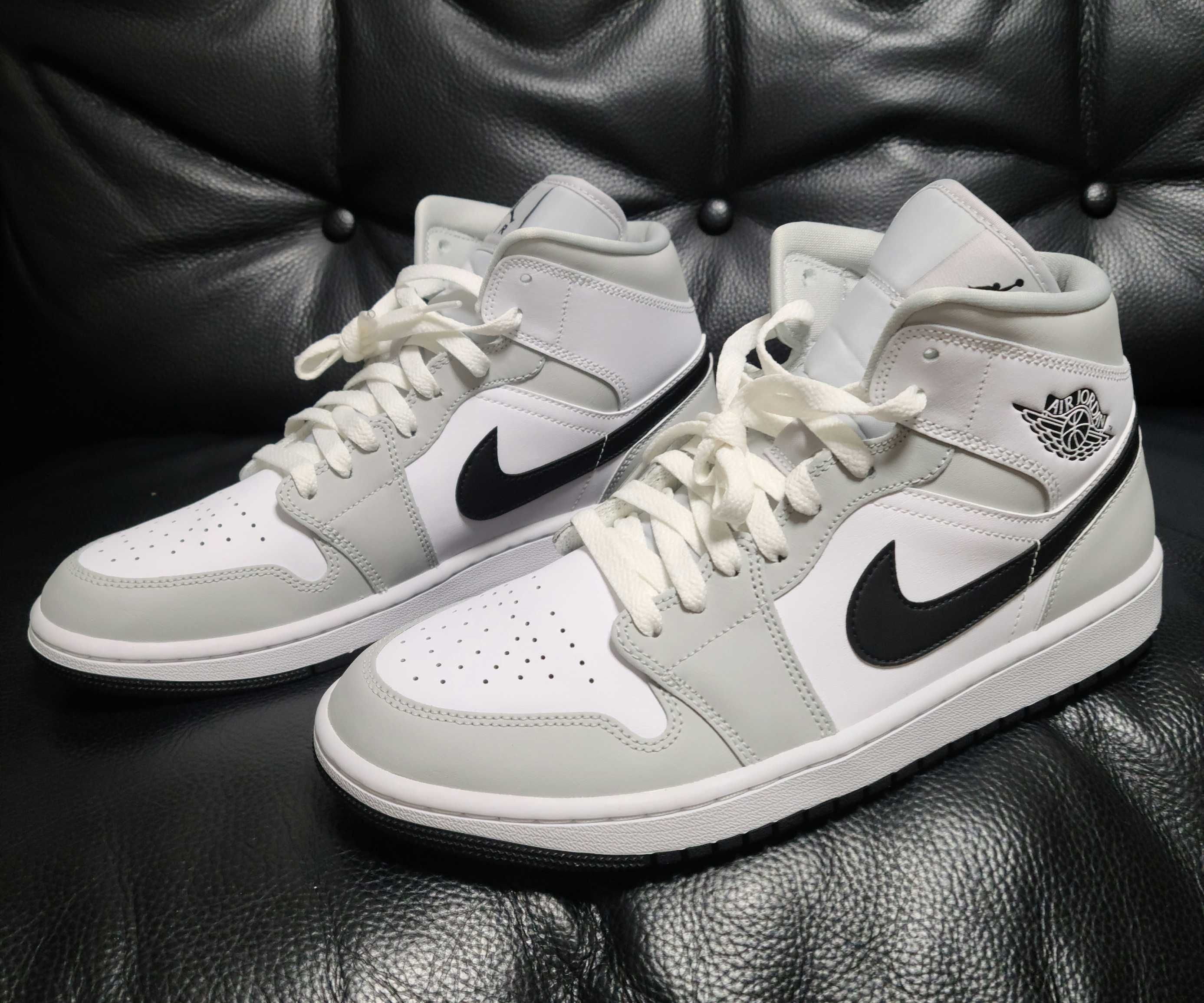 Nike Women's Air Jordan 1 Mid "Grey Fog/White/Black"