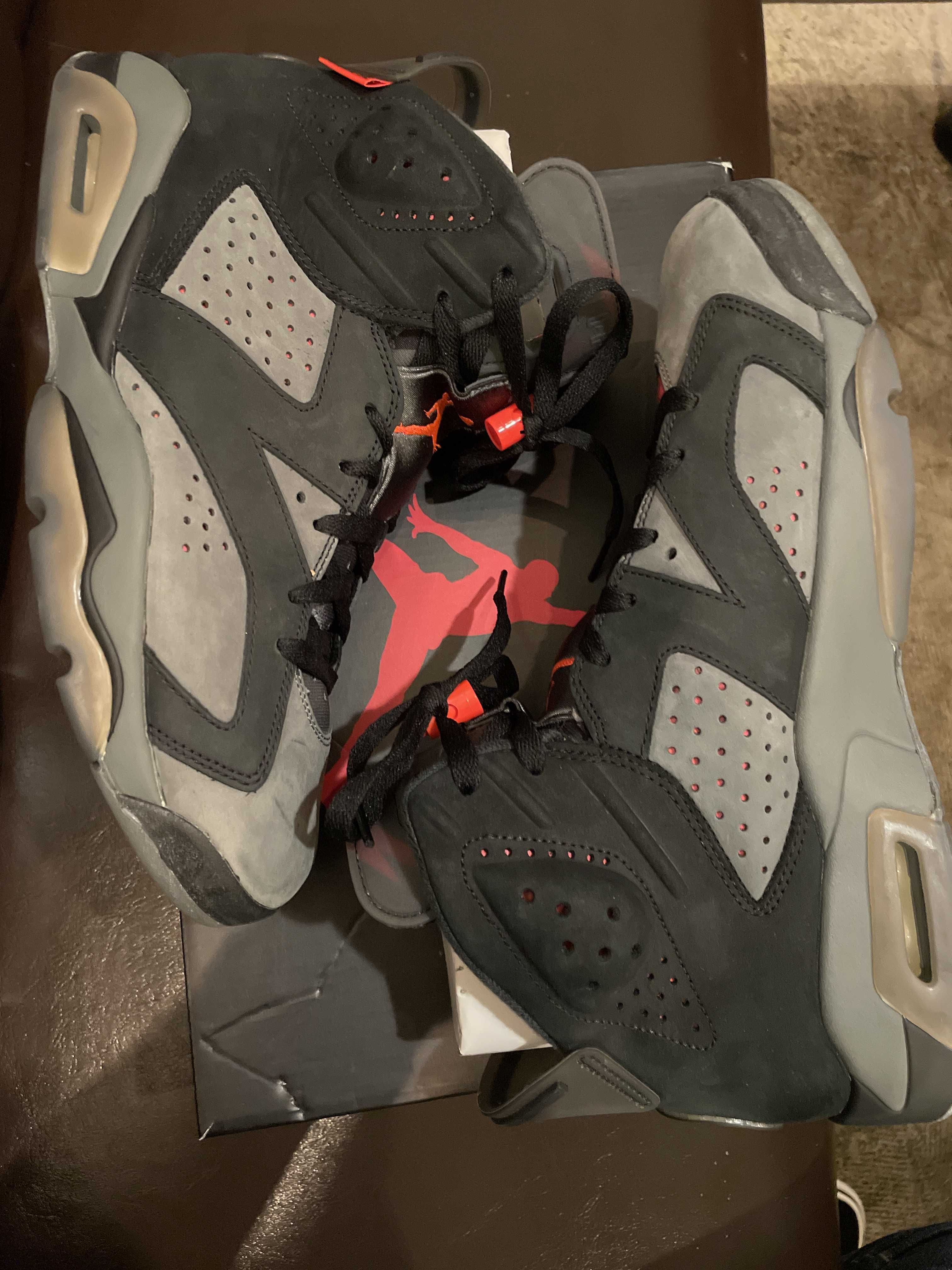 NIKE × PARIS SAINT GERMAIN AIR JORDAN 6 RETRO INFRARED
