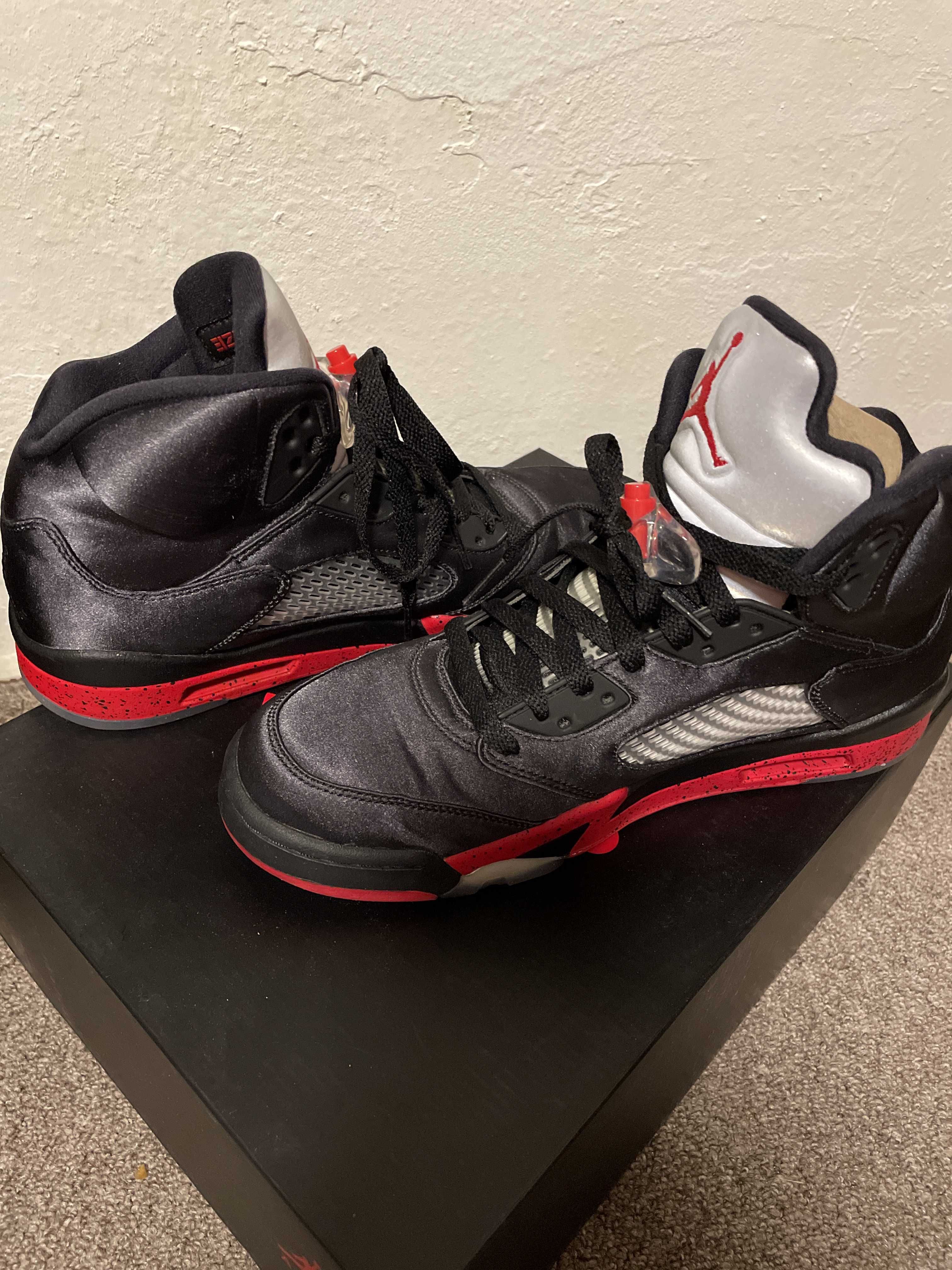 Air Jordan 5 Satin "Bred"