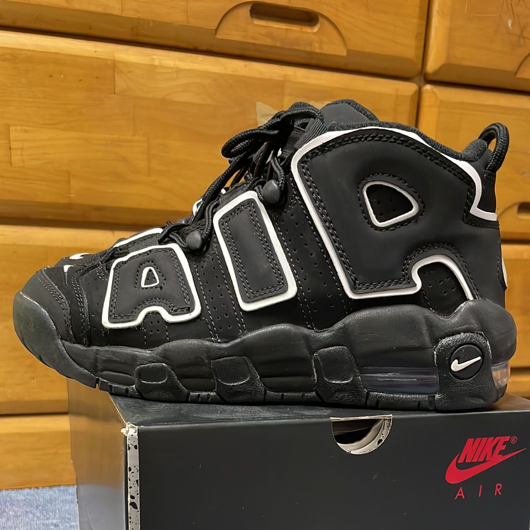 NIKE AIR MORE UPTEMPO GS "BLACK/WHITE"(2020)