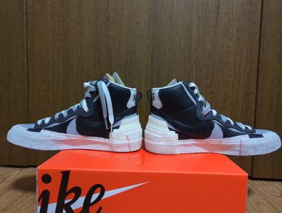 sacai × NIKE BLAZER MID "BLACK/WOLF GREY/WHITE"