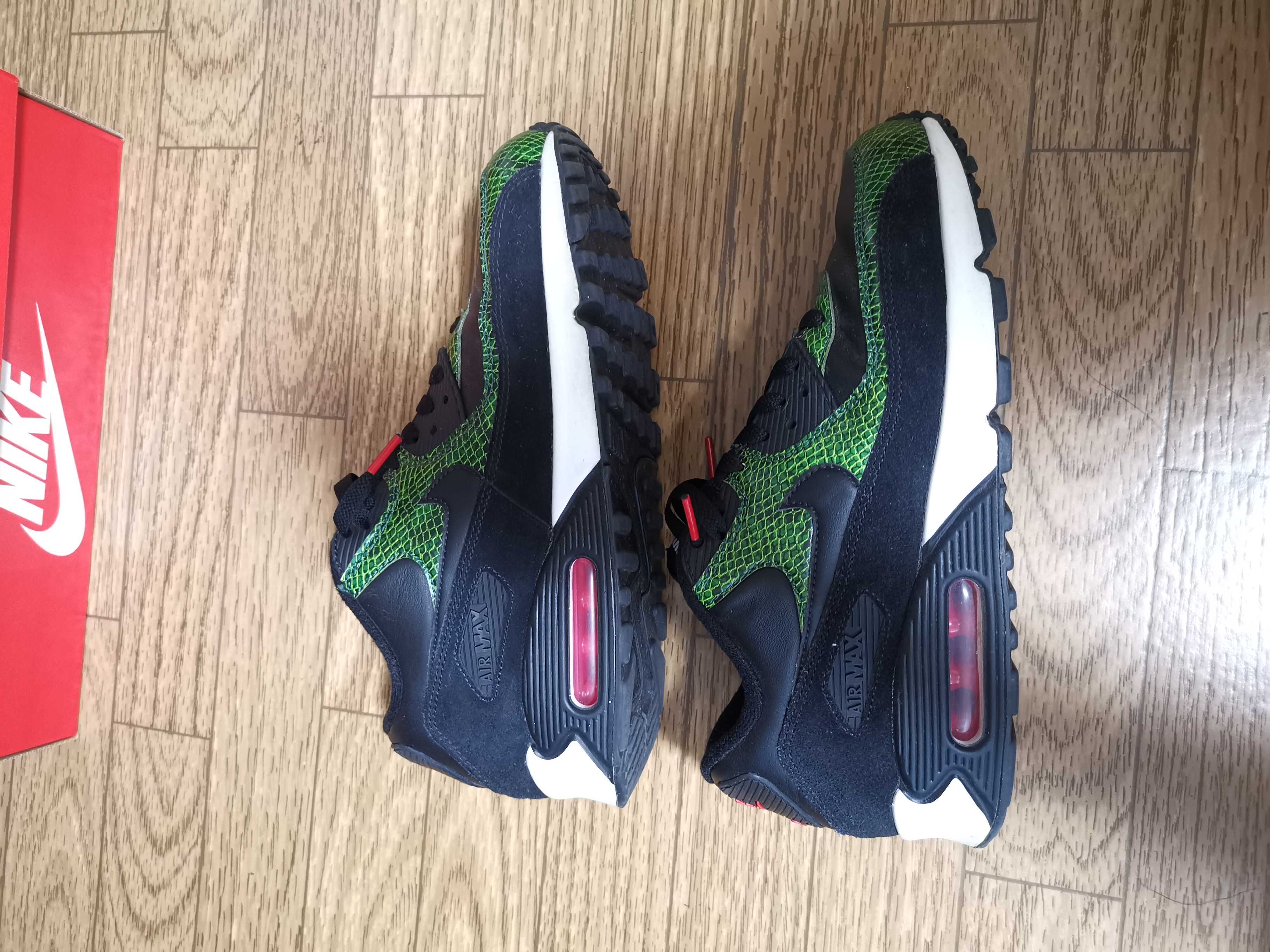 Nike Air Max 90 "Green Python"