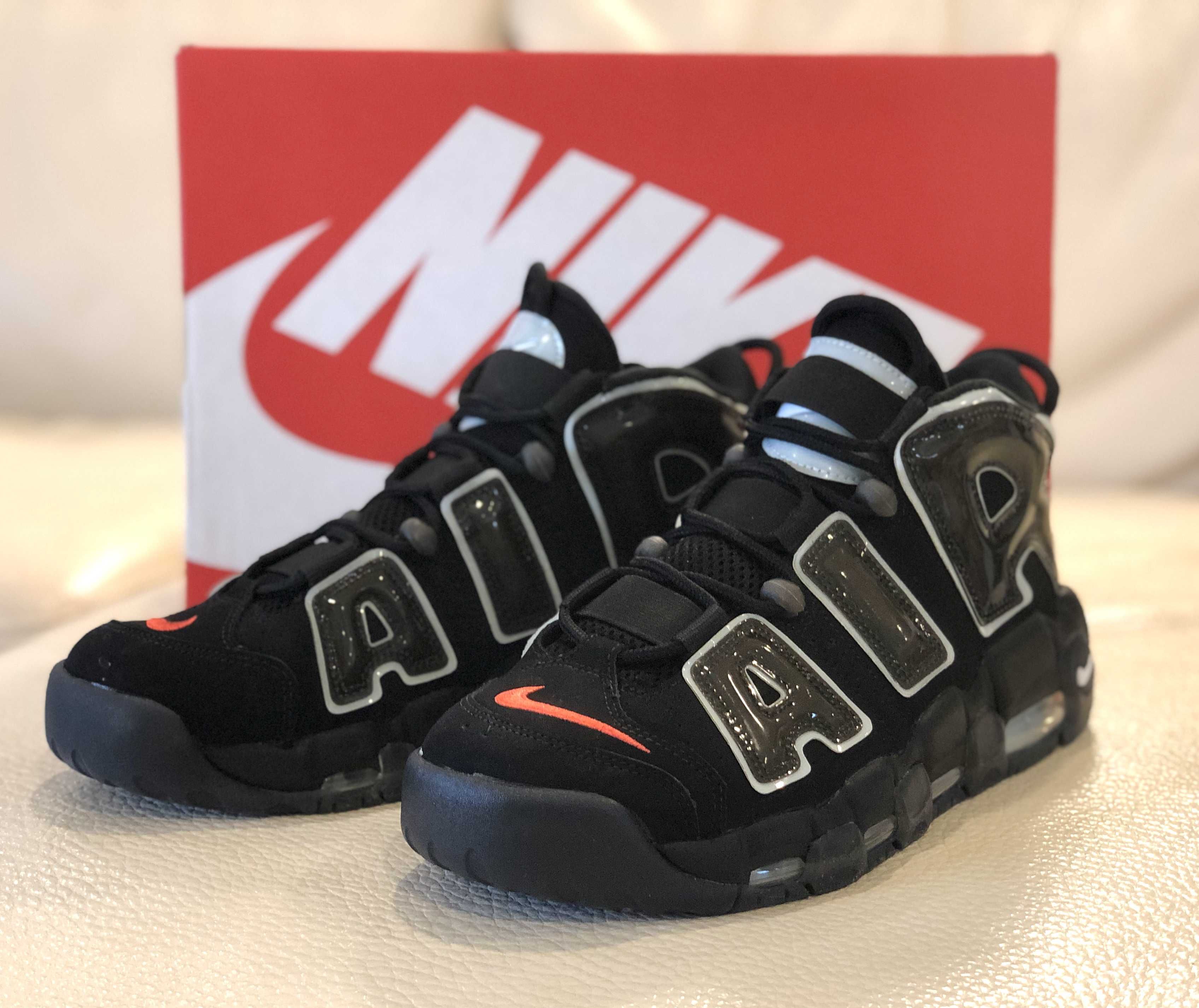 Nike Air More Uptempo "Made You Look"