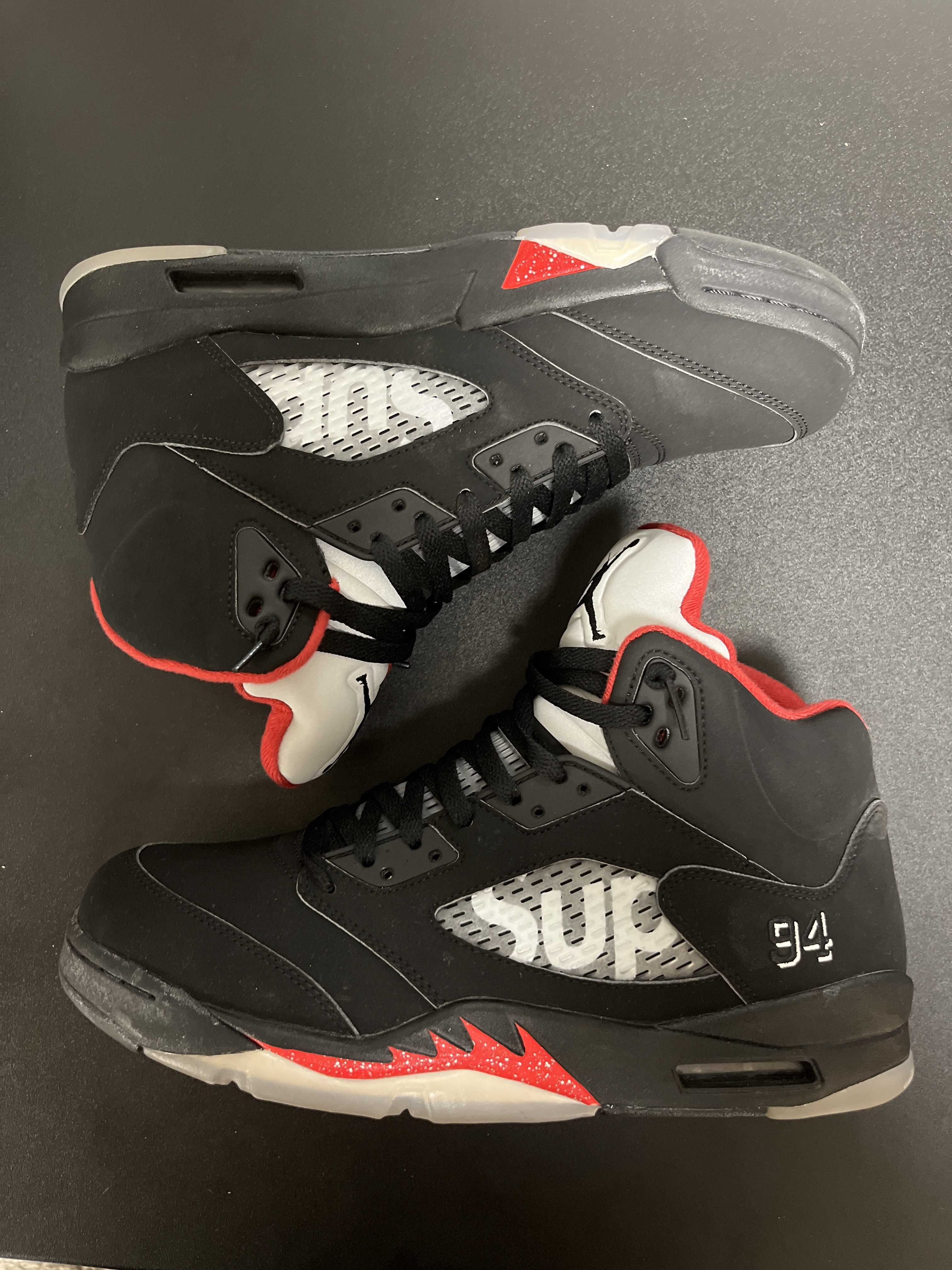 Supreme × Nike Air Jordan 5 Retro "Black"