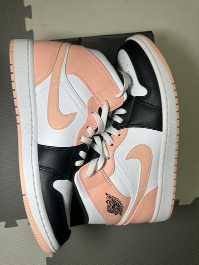 NIKE AIR JORDAN 1 MID "WHITE/BLACK/CRIMSON TINT"
