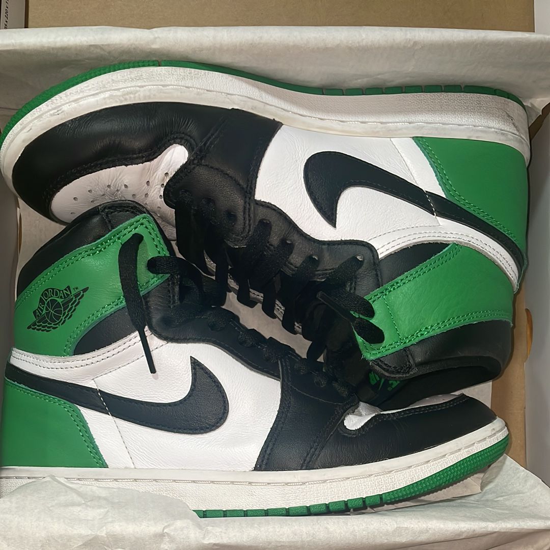 Nike Air Jordan 1 Retro High OG "Celtics/Black and Lucky Green" (2023)