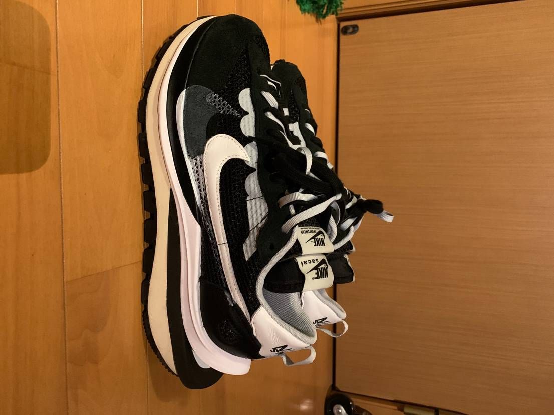 sacai × Nike Vapor Waffle "Black and White"
