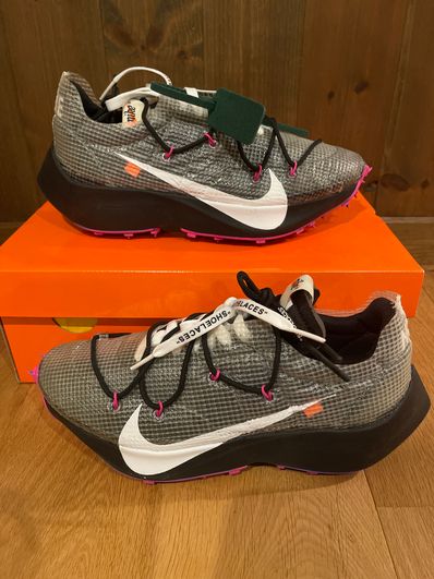 Off-White × Nike Women's Vapor Street "Black"