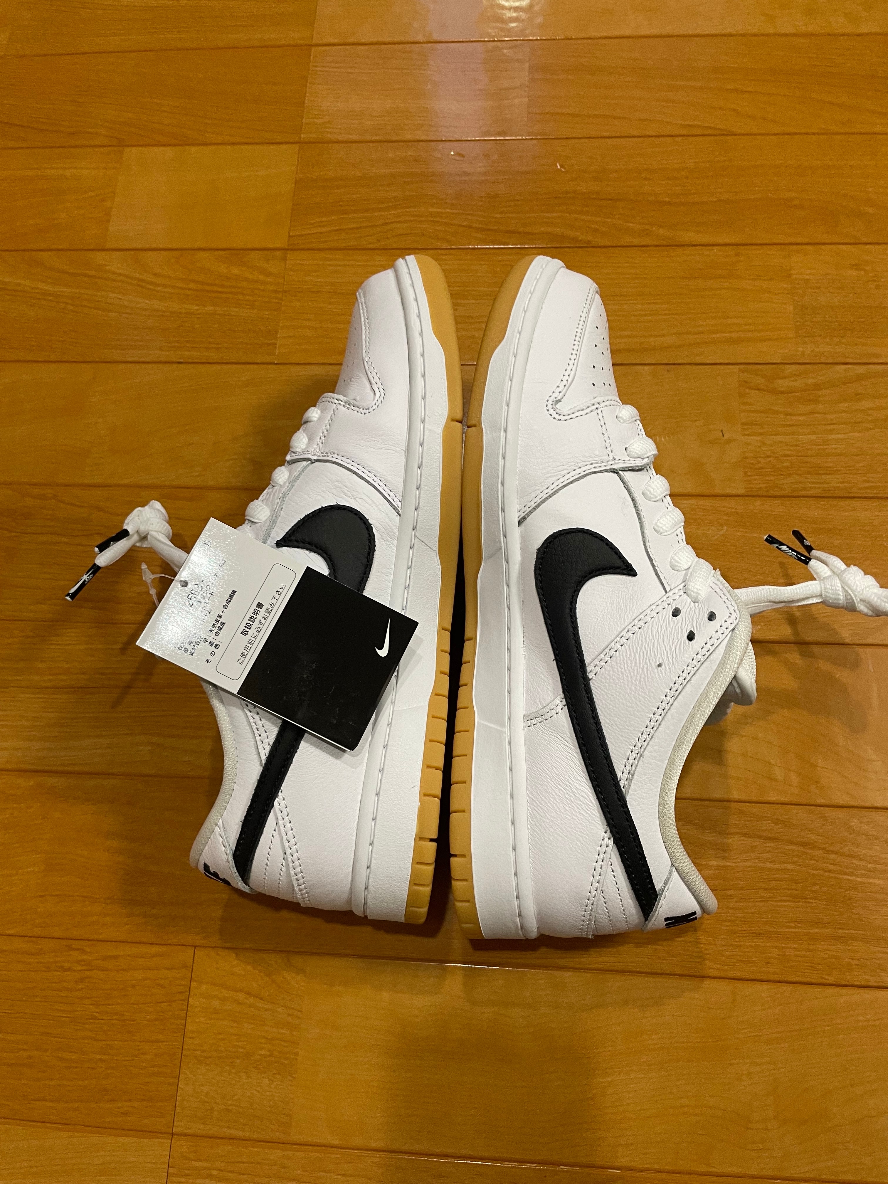 Nike SB Dunk Low Pro "White/Black-White-Gum Light Brown"