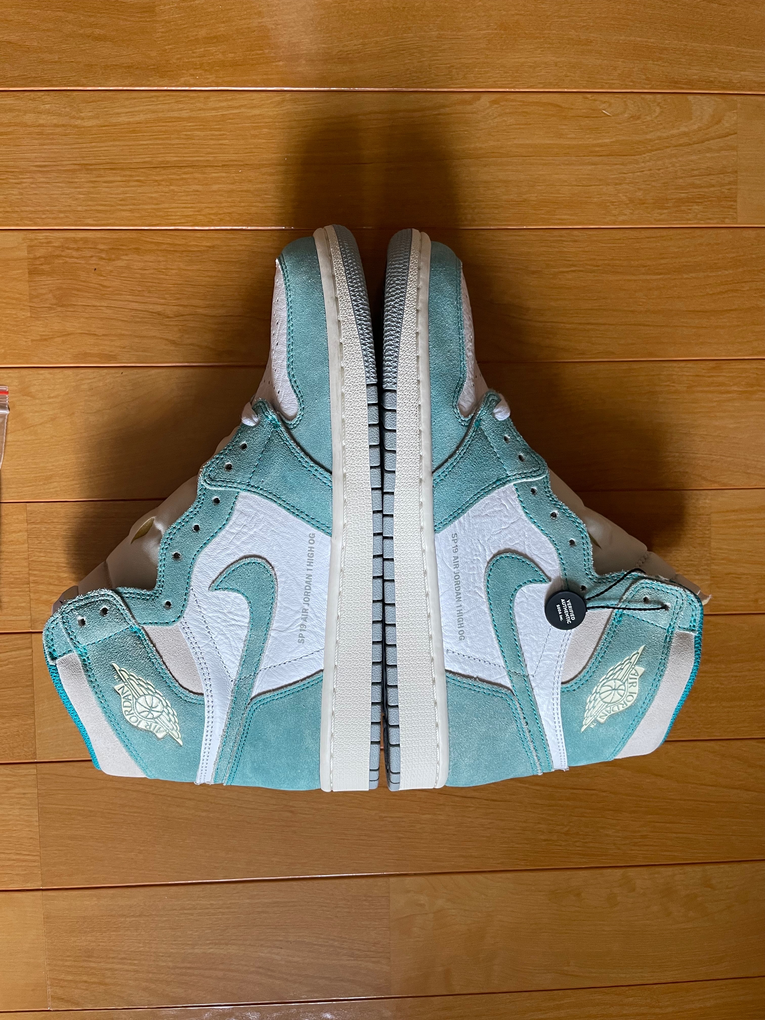 Nike Air Jordan 1 Retro High OG "Turbo Green"