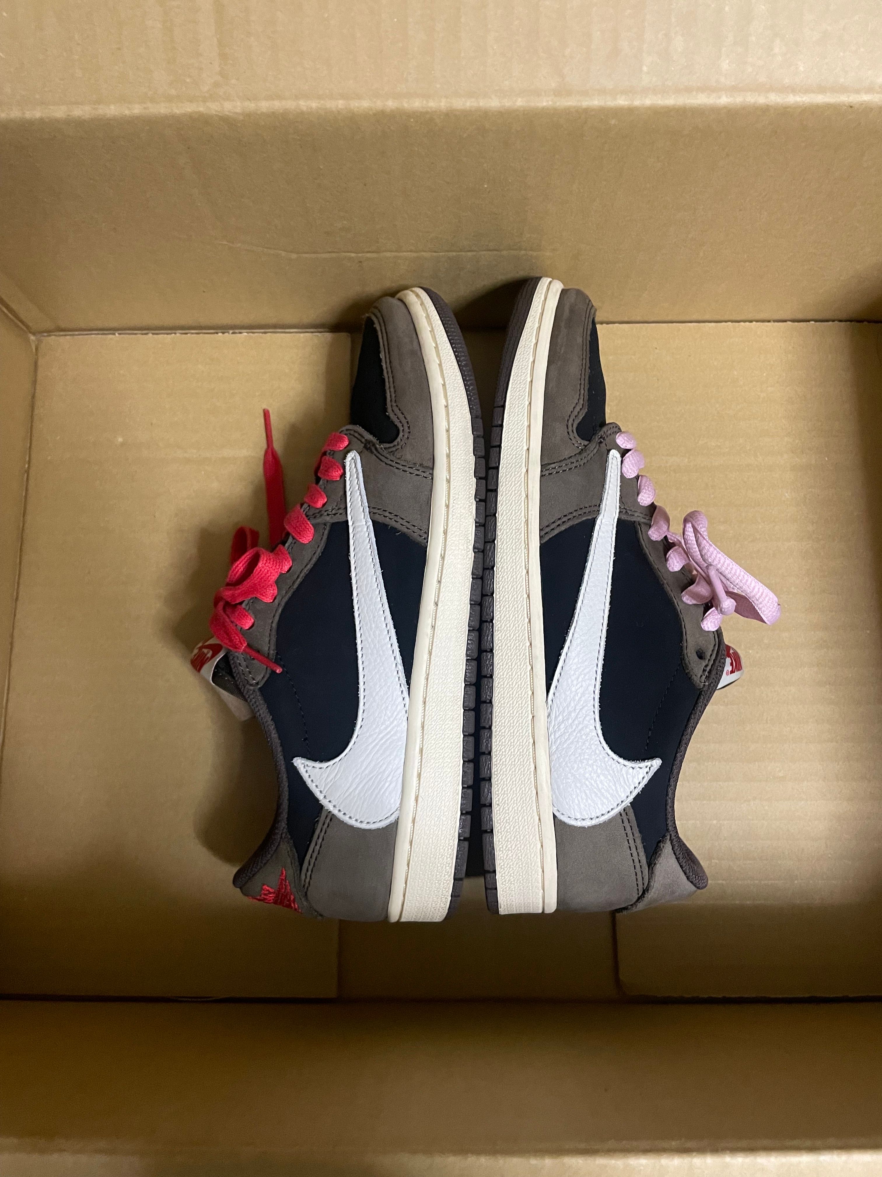 Travis Scott × Nike Air Jordan 1 Low OG SP-T "Black/Dark Mocha"