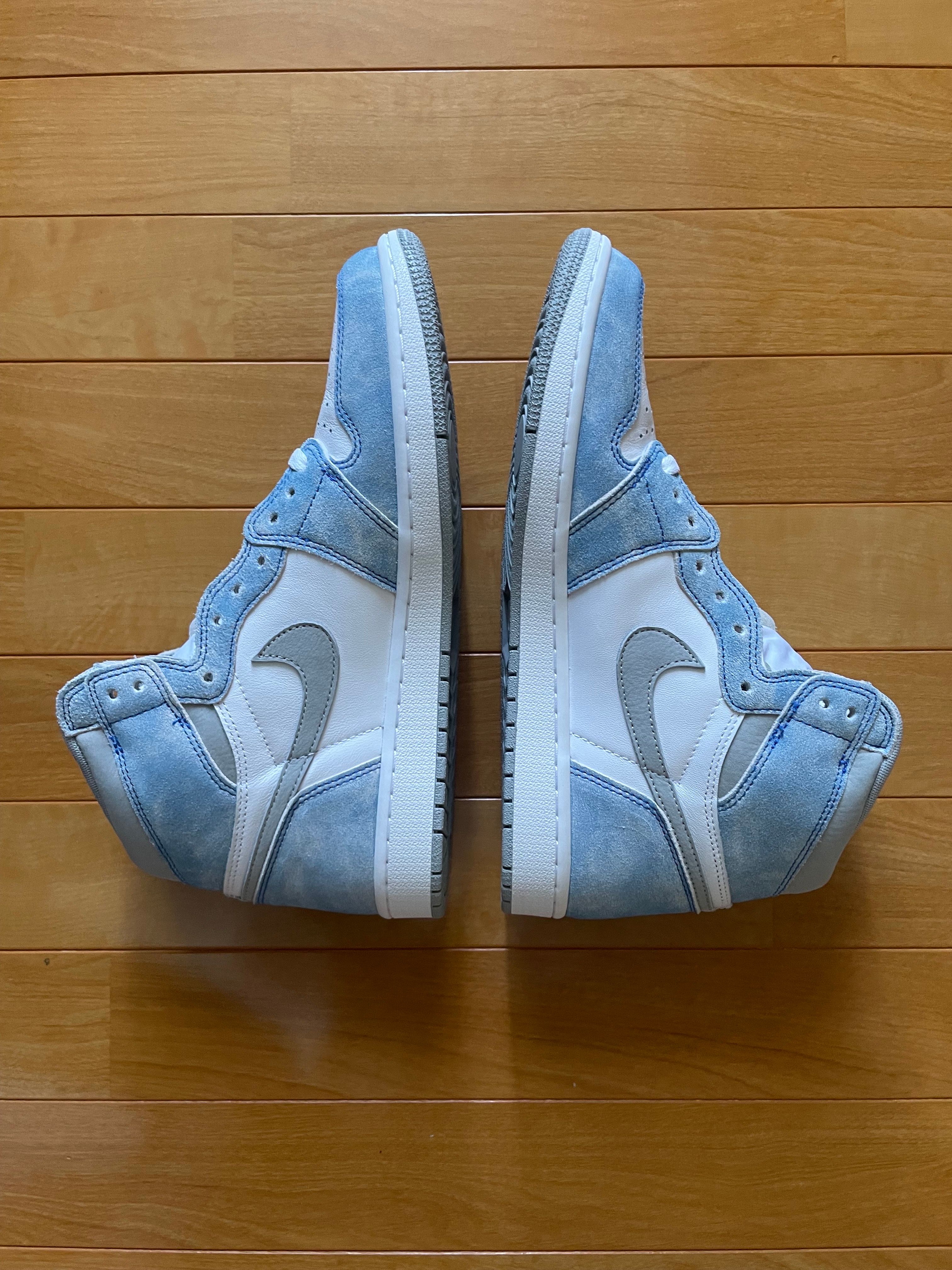 Nike Air Jordan 1 High OG "Hyper Royal"